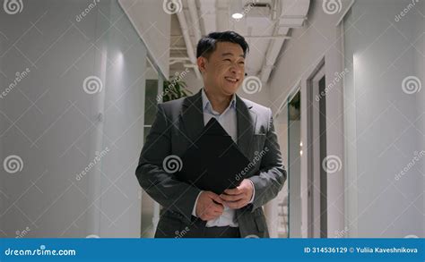 Asian Middle Aged Korean Businessman Adult Chinese Ethnicity Man Hold