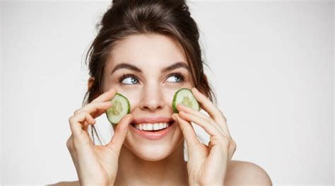 Best Food Choices For Nourishing Your Skin Vaya News