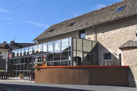 Un café restaurant dans une ancienne grange SICA Habitat Rural