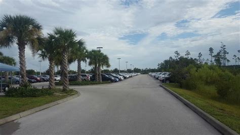 Executive Valet Ft Myers Airport Parking (RSW) Fort Myers Reservations ...