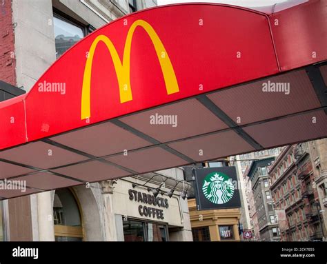 Don Thompson Mcdonalds Hi Res Stock Photography And Images Alamy