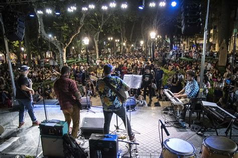 Con Tributo A Spinetta Inauguran Obras Del Paseo Del Siglo Y Plaza