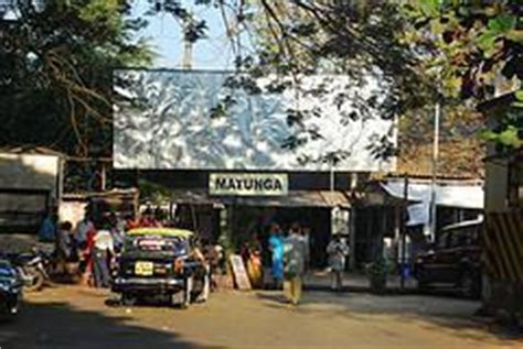 Matunga Railway Station (Main Line) - Mumbai