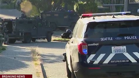 Swat Team Arrests Dv Shooting Suspect In Seattles Rainier Beach