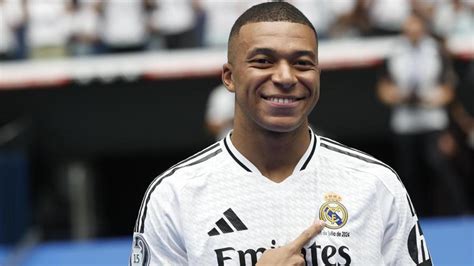 Generará Mbappé suficientes ingresos como para pagar su sueldo