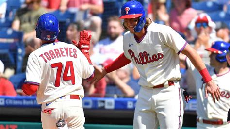 Phillies vs. Nationals: Net collapses, Phils win series | RSN