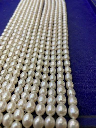 Rice Shape Freshwater Pearl Beads At Rs 30 Gram Freshwater Pearl Bead