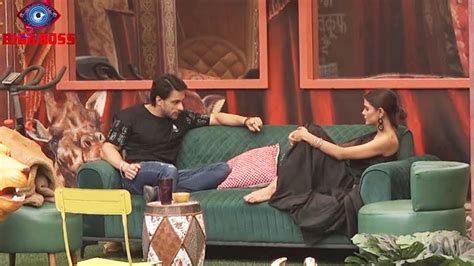 Bigg Boss 16 Priyanka Hai Sajid Ke Baton Se Hurt Ankit Ne Aisa Kya