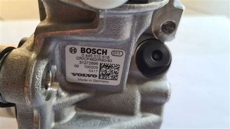 Pompa Wtryskowa Volvo S Xc Bosch Za Z Z