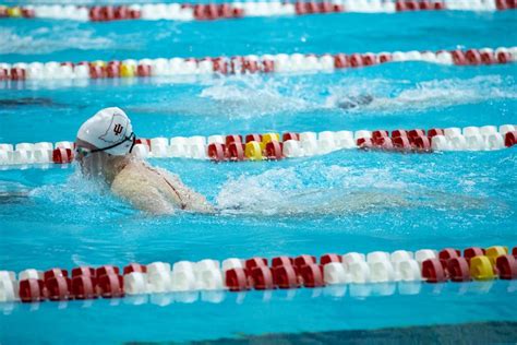 No 13 Indiana Womens Swim And Dive Takes Down Evansville In Regular