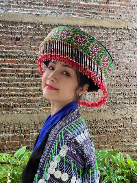 Nsnd Thu H L Ng C C Nh V Ng U V N T Tin Khoe Nh Di N Bikini