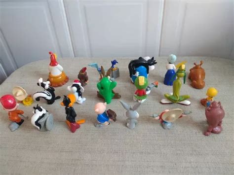 Figuras Isla Loca Looney Tunes Sonrics Colección Completa en venta en