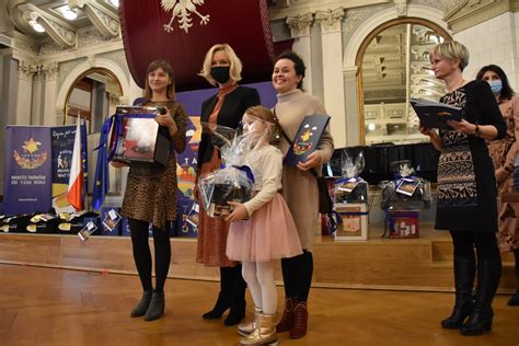 Tarnów Najpiękniejsze świąteczne iluminacje w Tarnowie nagrodzone