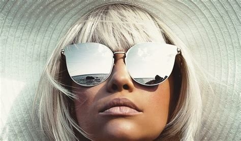 Celebrities Who Love Their Sunglasses and Know how to Rock ‘Em ...