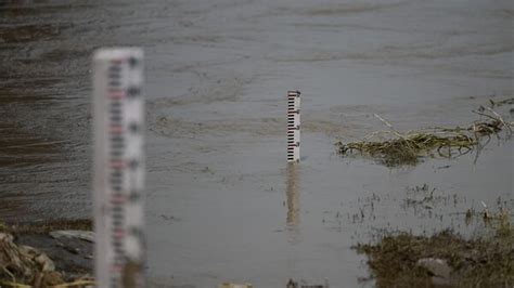 Yamuna Water Level In Delhi Crosses Danger Mark Once Again At 20548 Metres Today News