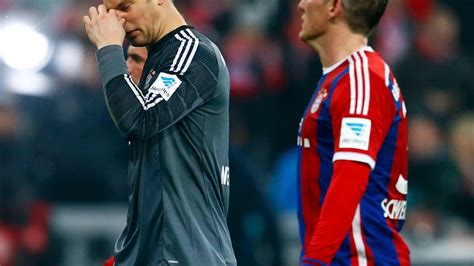 FC Bayern München Manuel Neuer patzt wieder gegen Gladbach DER SPIEGEL