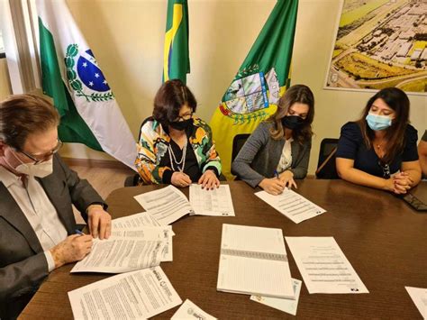 Administra O Municipal Assina Termo De Fomento Fauel Para