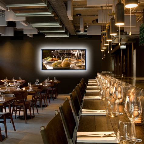 LED Wall Mounted Displays for Restaurants & Bars | Distinct Displays