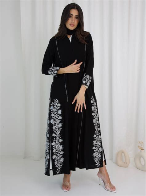 She Abaya Description Crepe Fabric Abaya With Handwork Beads Plain