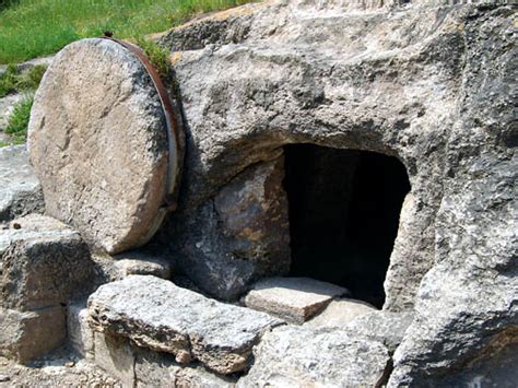 Rediscovering the Journey: Jesus' Tomb