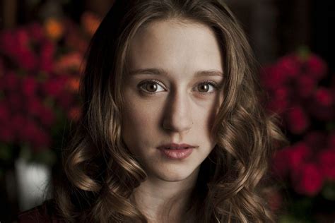 Taissa Farmiga Wallpapers - Top Free Taissa Farmiga Backgrounds ...