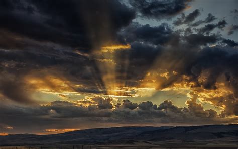 Fond D Cran X Px Des Nuages Cl Ture Colline Paysage