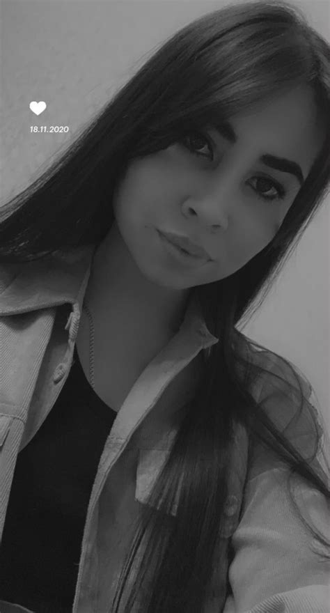 Leyla Hot Skype Live Web Cam Show