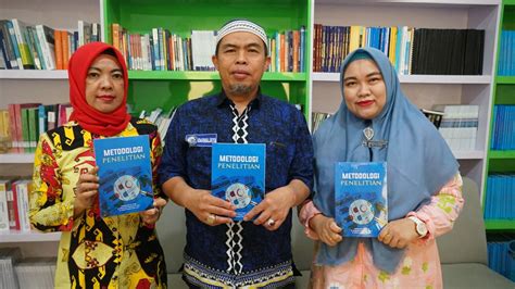 Buku Metodologi Penelitian Karya Kolaborasi Lintas Prodi Di IIB