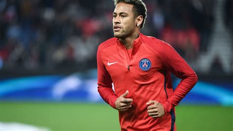 PSG Neymar Annonce La Couleur Pour La Coupe Du Monde Le10sport