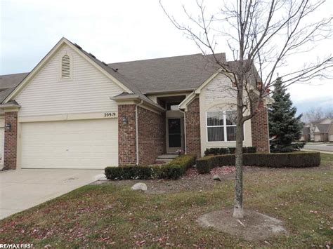 Macomb Township Condos for Sale: Macomb Twp Michigan Condominiums