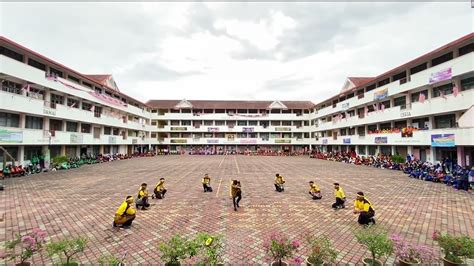 Pasukan Sorak Rumah Kuning Hang Tuah SMK SEKSYEN 4 KOTA DAMANSARA