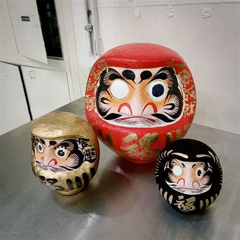 Japanese Daruma dolls and spaceflight - collectSPACE: Messages