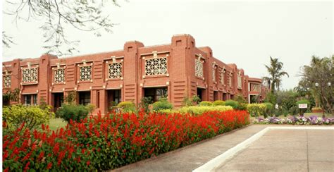 Iim Lucknow Executive Mba Ipmx At Noida Campus Admissions 2024 Fee