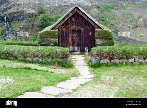 Traditional Icelandic House Pjodveldisbaer Icelandic Highlands