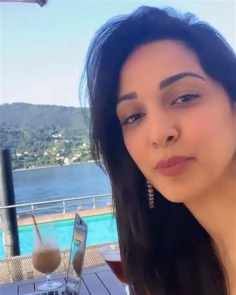 Kiara Advani Kiara Advani Kiara Advani Hot Actress Hot Photoshoot