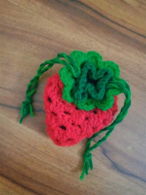 Crochet Strawberry Pouch Artofit