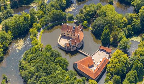 Luftaufnahme L Dinghausen Wassergraben Mit Wasserschlo Schloss Und