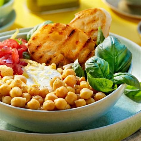 Italiaanse Salade Bowl Met Ciabatta Jumbo