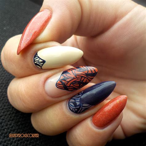 Red polish or bad polish?: Abstract free hand nail design