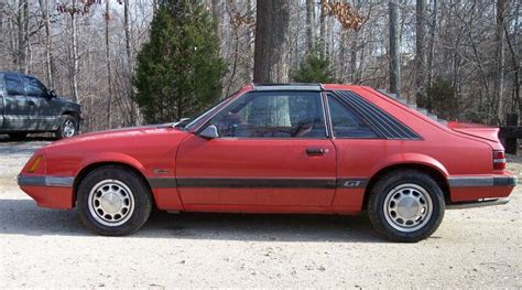 Medium Canyon Red 1986 Ford Mustang Gt Hatchback