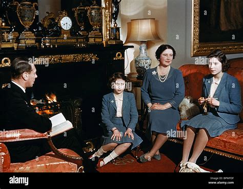 KING GEORGE VI PRINCESS MARGARET QUEEN MOTHER & PRINCESS ELIZABETH ...