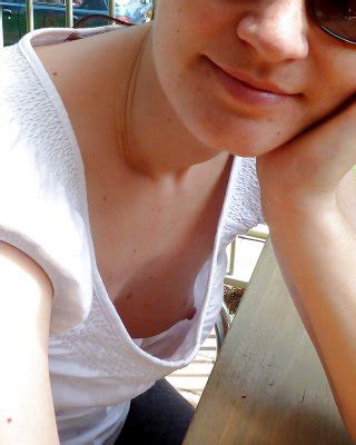 Amateur Nip Slips Porn Pictures Xxx Photos Sex Images Pictoa