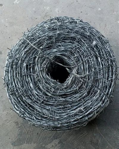 Galvanized Silver Gi Barbed Fencing Wire Wire Diameter Mm At Rs