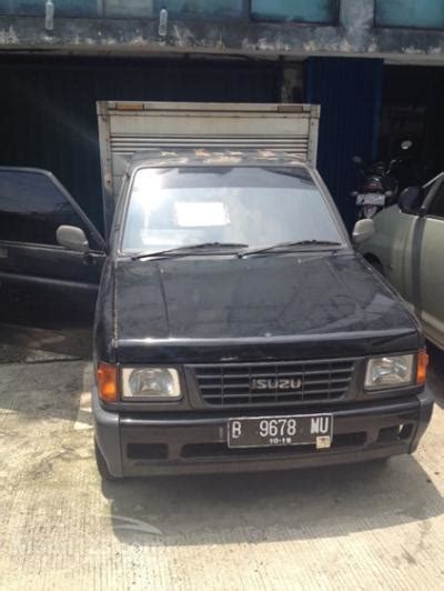 Harga 2004 Isuzu Panther Box 25