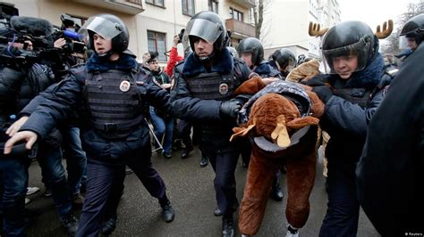 Navalni Y Pussy Riot Entre Centenares De Detenidos En Protesta En