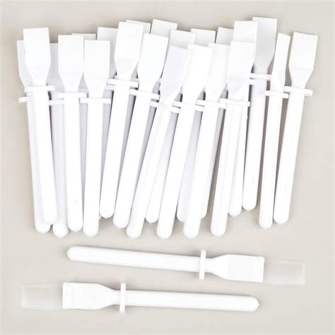 Baker Ross EK736 Glue Spatulas - Pack of 50, White PVA Spreaders for ...