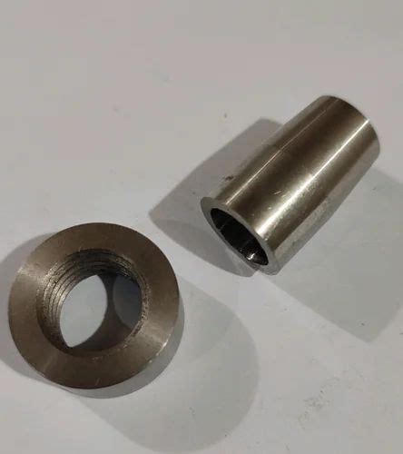 Cylindrical Male Stainless Steel Bush For Automobile Material Grade