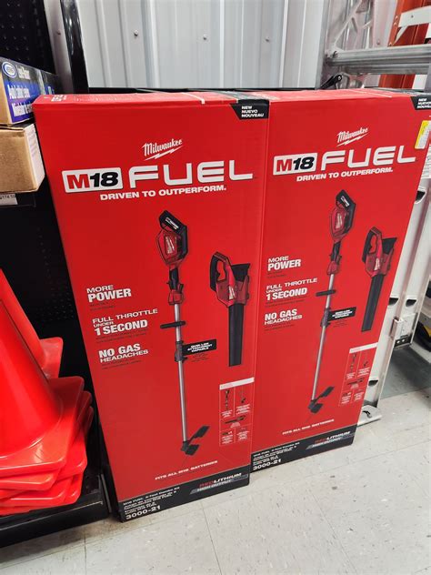 Milwaukee M18 FUEL™ 2 Tool Combo Kit 3000-20