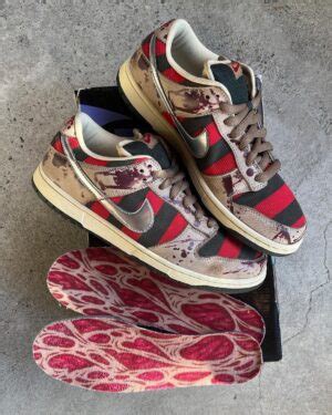 Nike SB Dunk Low Freddy Krueger