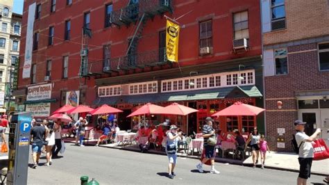 Mulberry Street Bar New York City Little Italy Restaurant Reviews